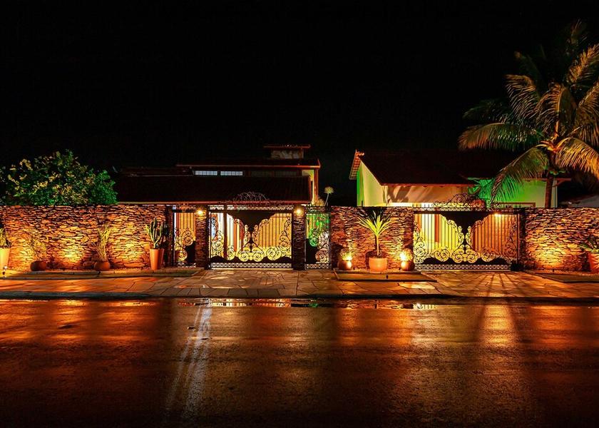 Goiás Pirenópolis Front of property - evening/night