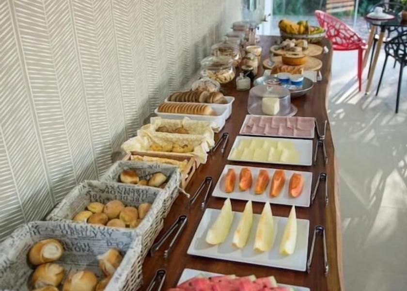 Minas Gerais Capitólio Breakfast buffet