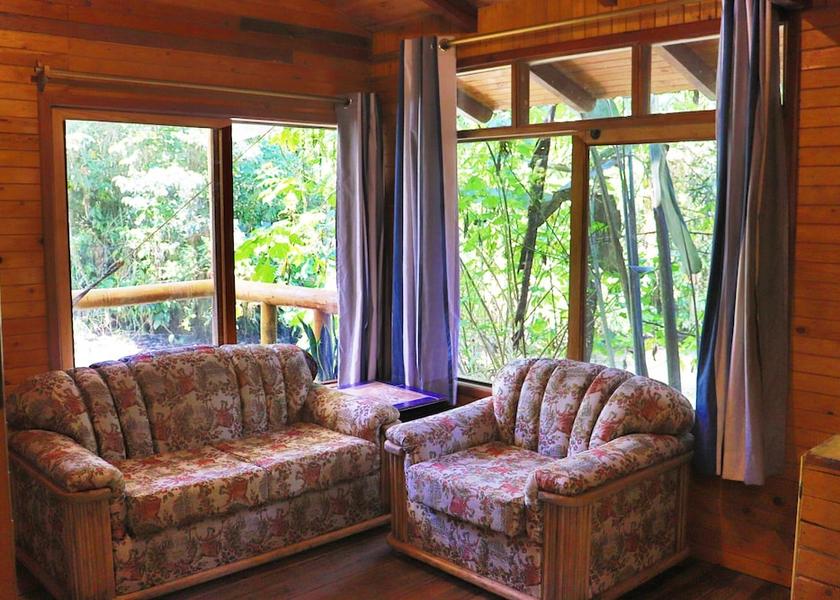 Pichincha Mindo Living area