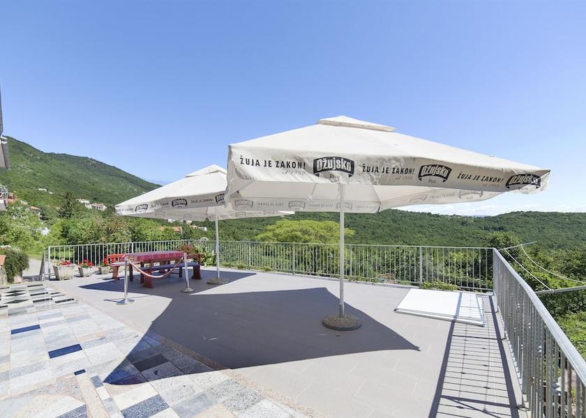 Primorje-Gorski Kotar Moscenicka Draga Terrace/patio