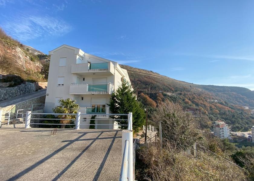 Budva Municipality Sveti Stefan Front of property