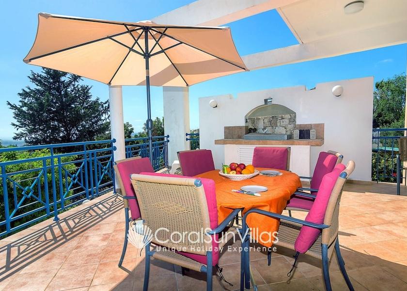 Paphos Pegeia Outdoor dining