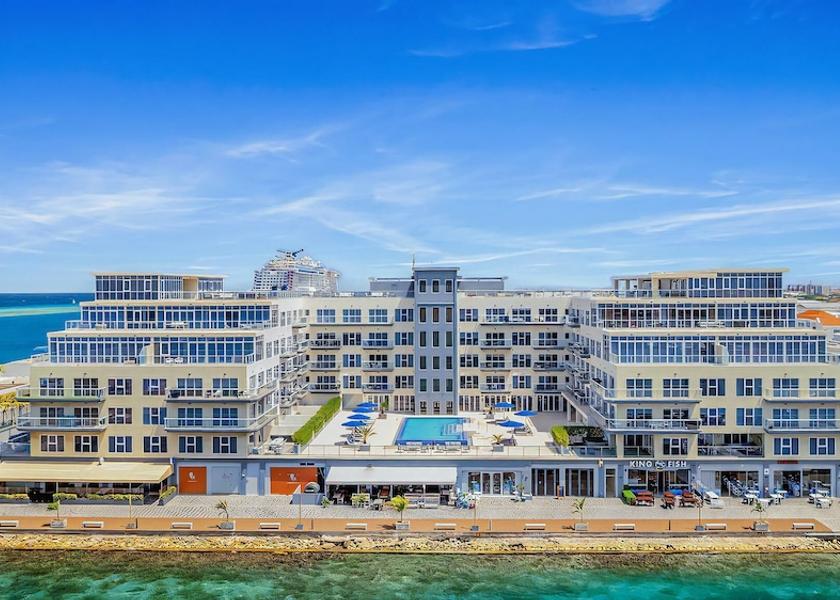  Oranjestad Exterior