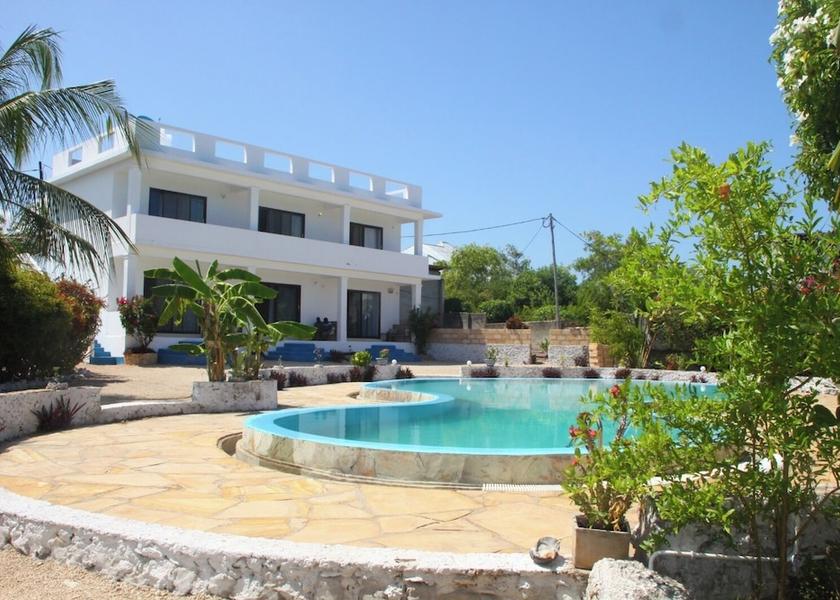  Pwani Mchangani Pool