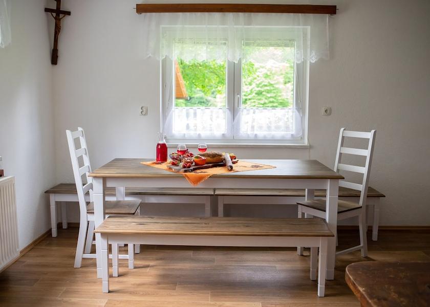  Trebnje Interior detail