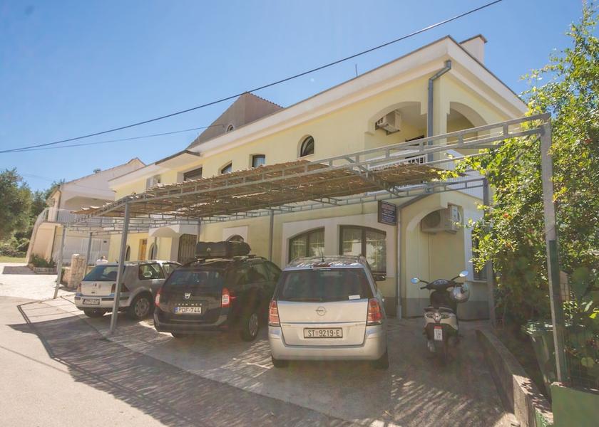 Split-Dalmatia Okrug Exterior