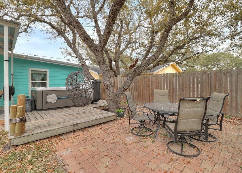 Texas Fulton Property grounds