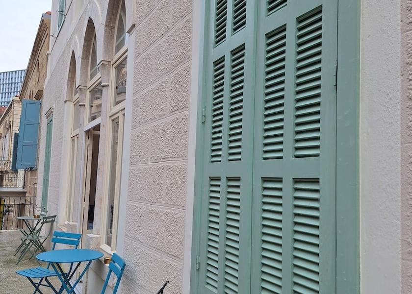  Beirut Terrace/patio
