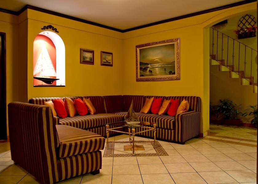 Antiguo Cuscatlán Interior
