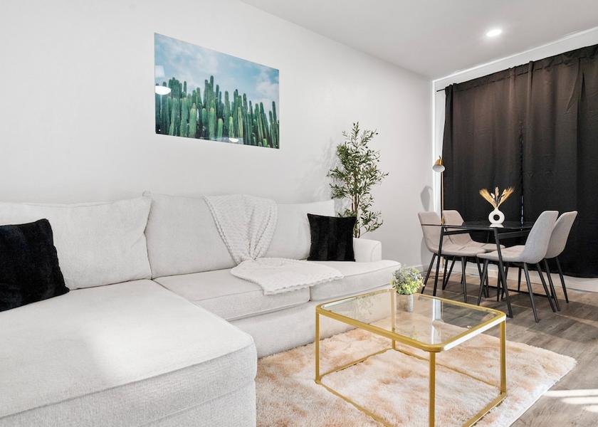 Arizona Tempe Living area