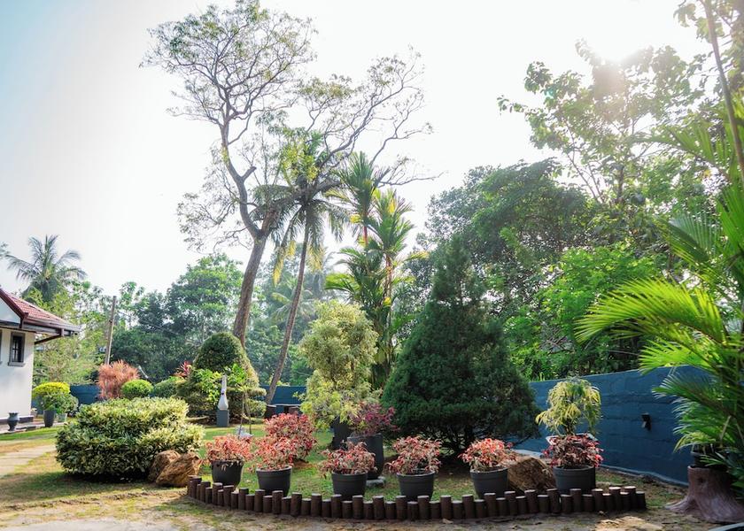 Southern Province Talalla Property grounds