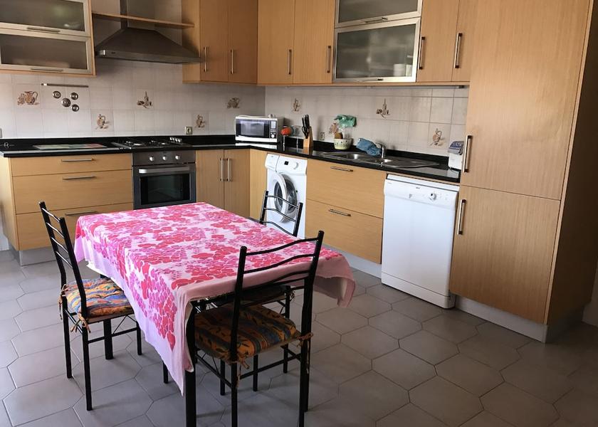 Leiria Alcobaça Shared kitchen