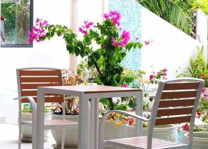 North Ari Atoll Rasdhoo Outdoor dining
