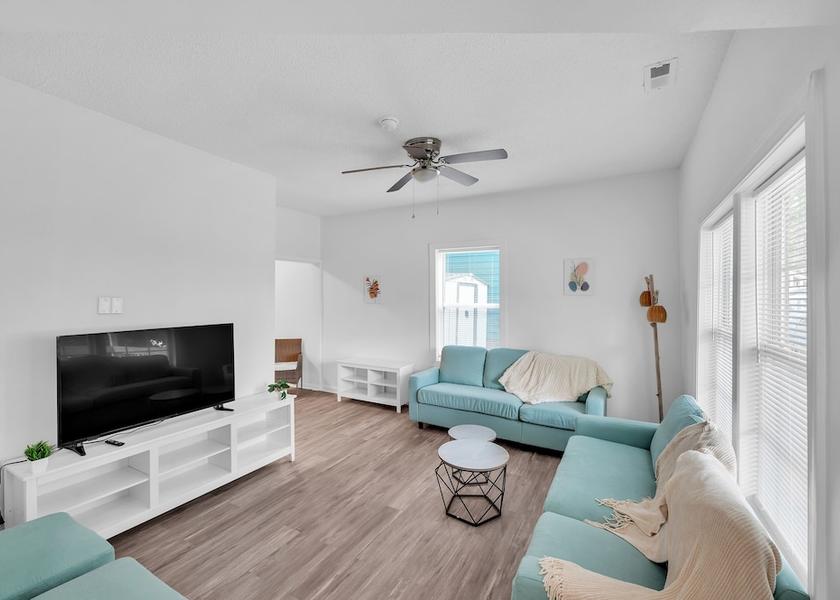 North Carolina Raleigh Living area