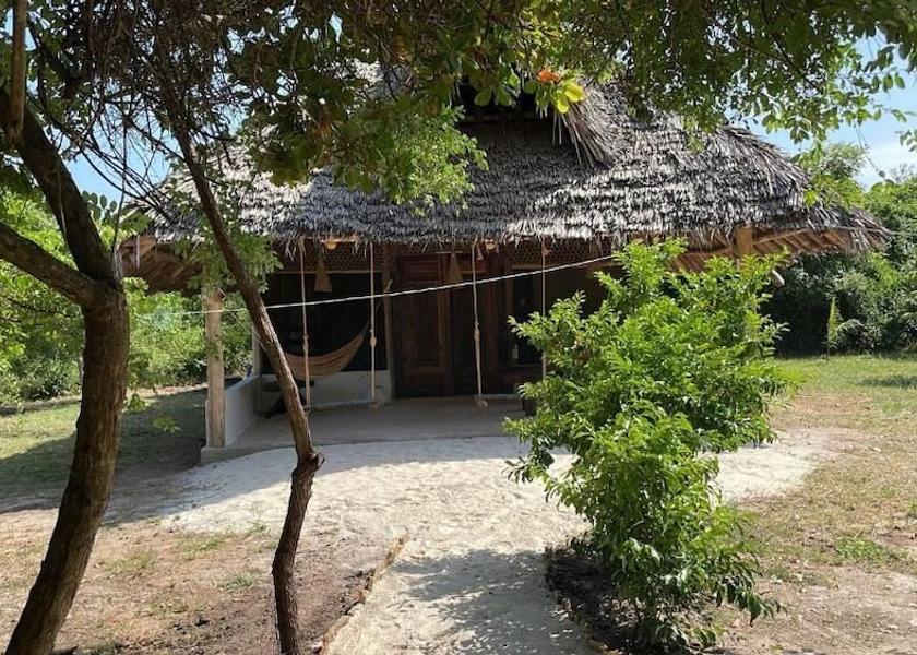 Tanga Pangani Exterior