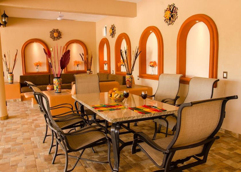 Guerrero Zihuatanejo In-room dining