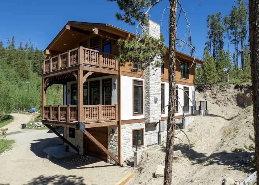 Colorado Grand Lake Exterior