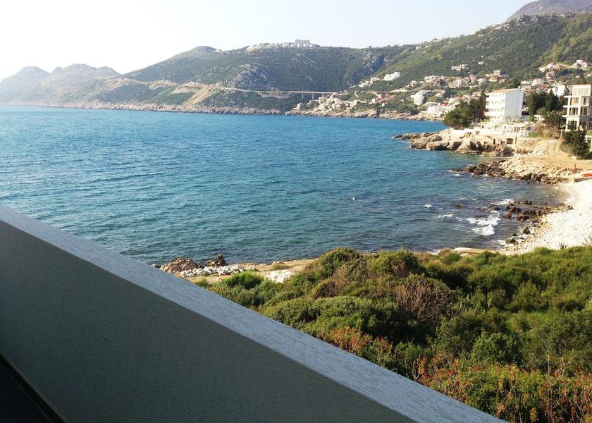 Bar Municipality Bar Balcony