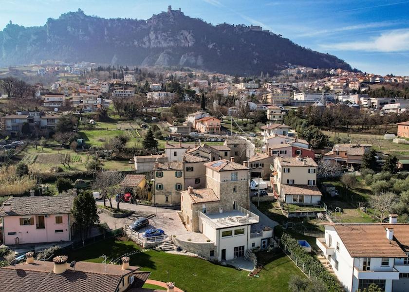  Borgo Maggiore Aerial view