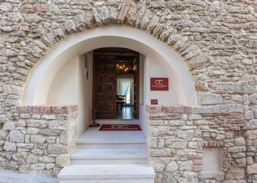  Borgo Maggiore Property entrance