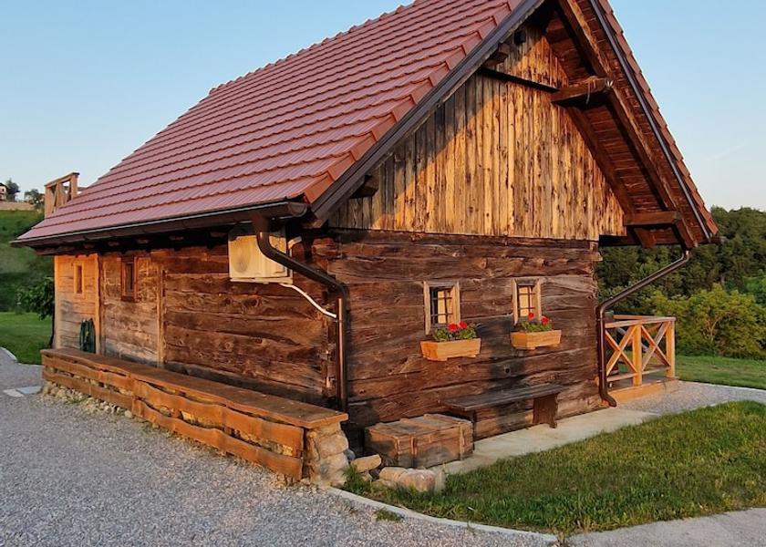  Trebnje Front of property