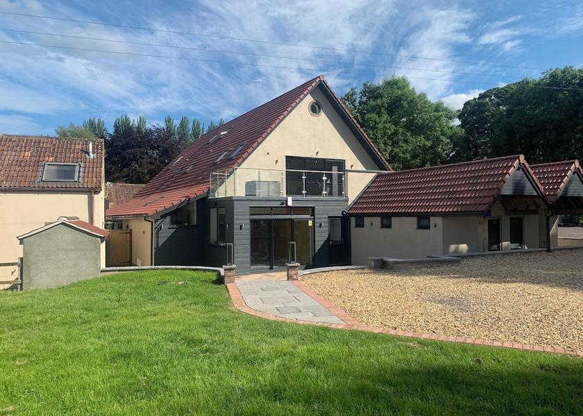 England Radstock Property grounds