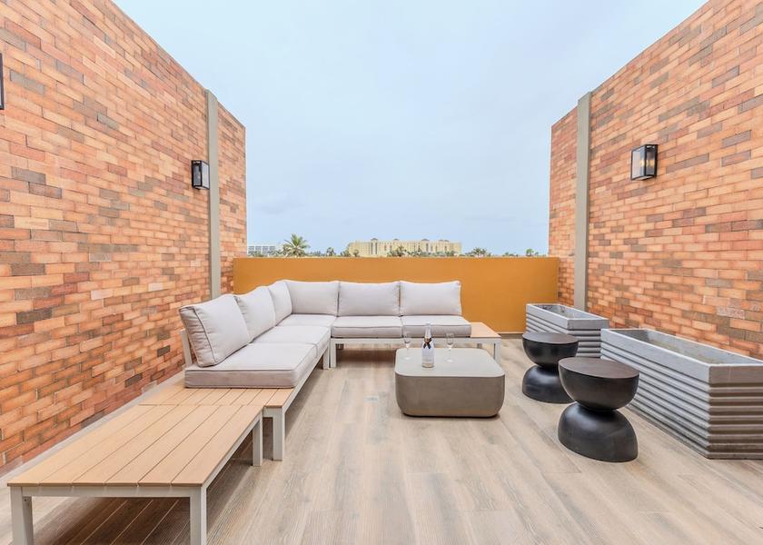  Noord Terrace/patio