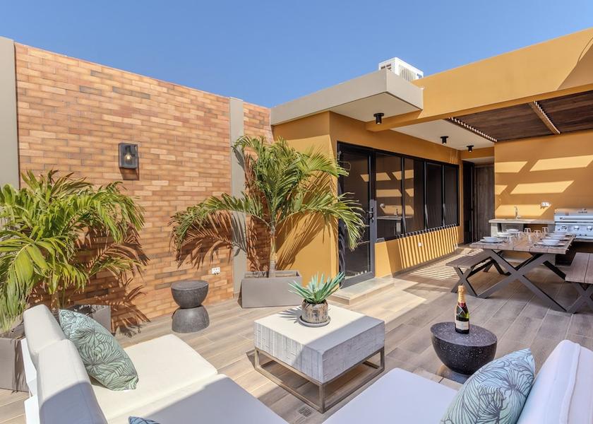  Noord Terrace/patio