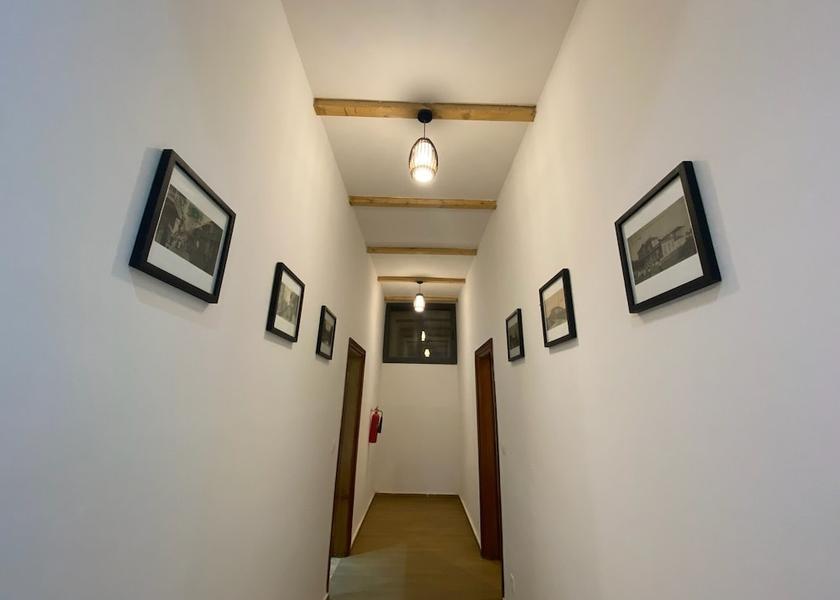 Saint-Louis Region St. Louis Handrails in hallways