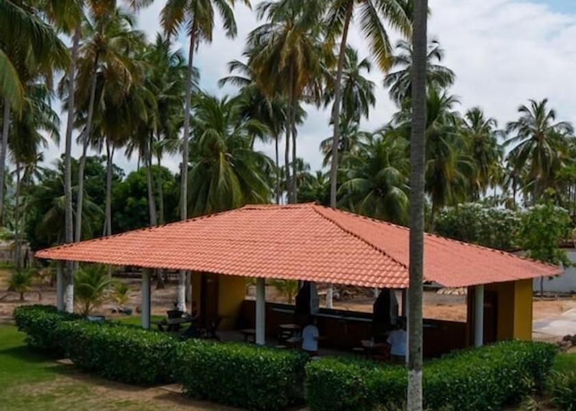 Alagoas Maragogi Front of property