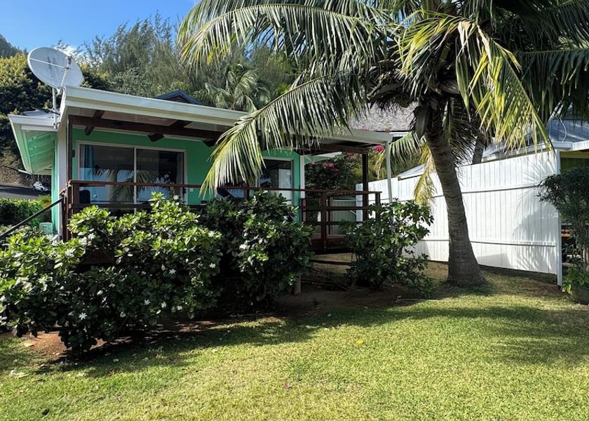 Windward Islands Moorea-Maiao Terrace/patio