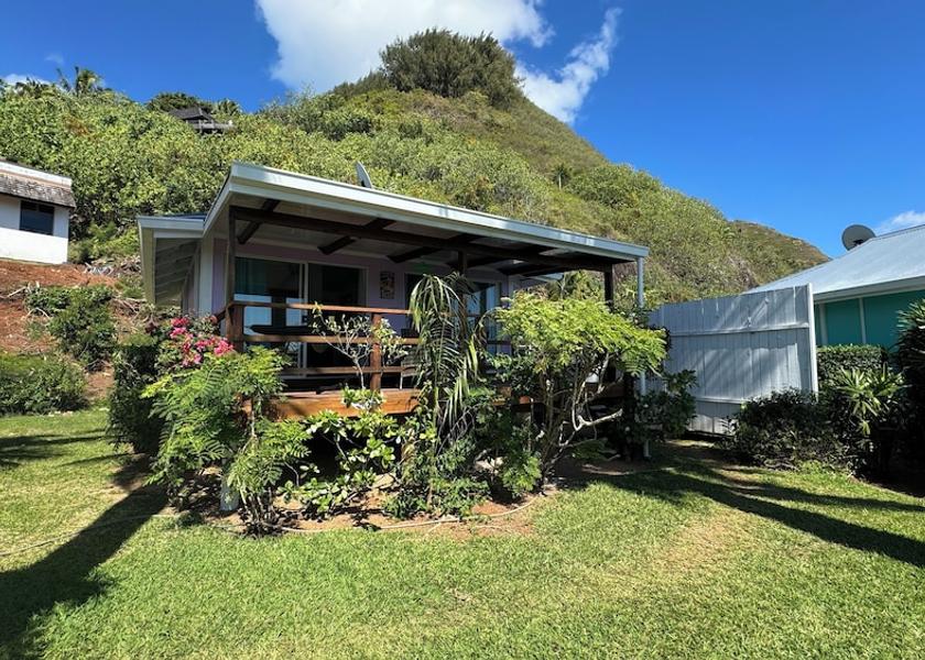 Windward Islands Moorea-Maiao Front of property