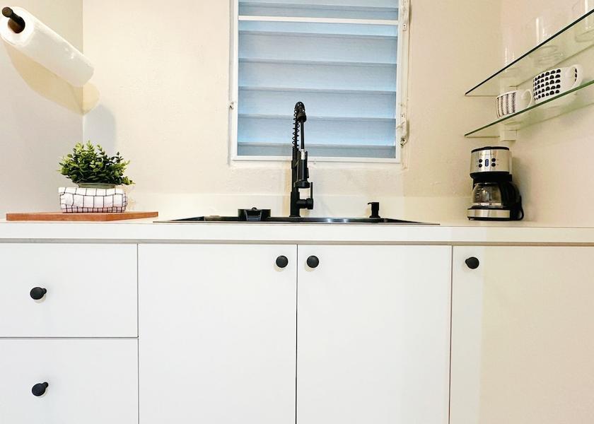  Carolina Private kitchenette