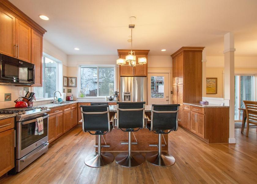 Oregon Hood River Private kitchen