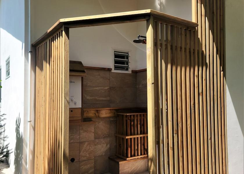 Windward Islands Moorea-Maiao Exterior