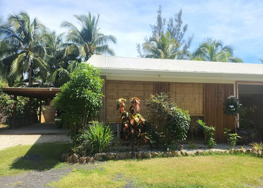 Windward Islands Moorea-Maiao Exterior