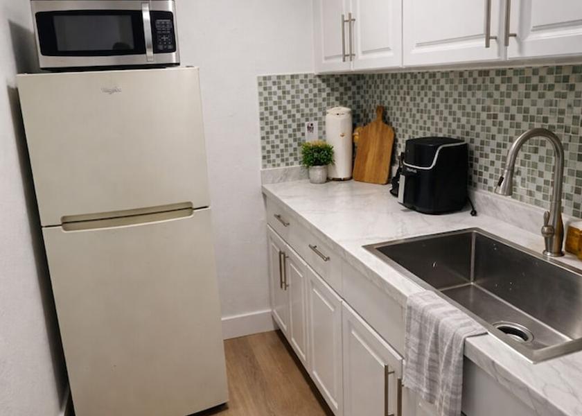 Florida Dania Beach Private kitchen