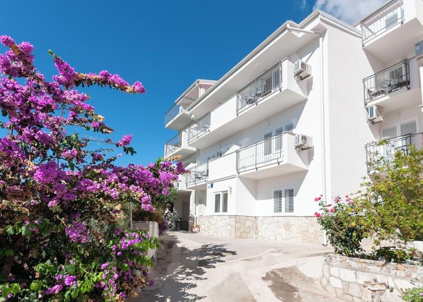 Split-Dalmatia Dugi Rat Building design