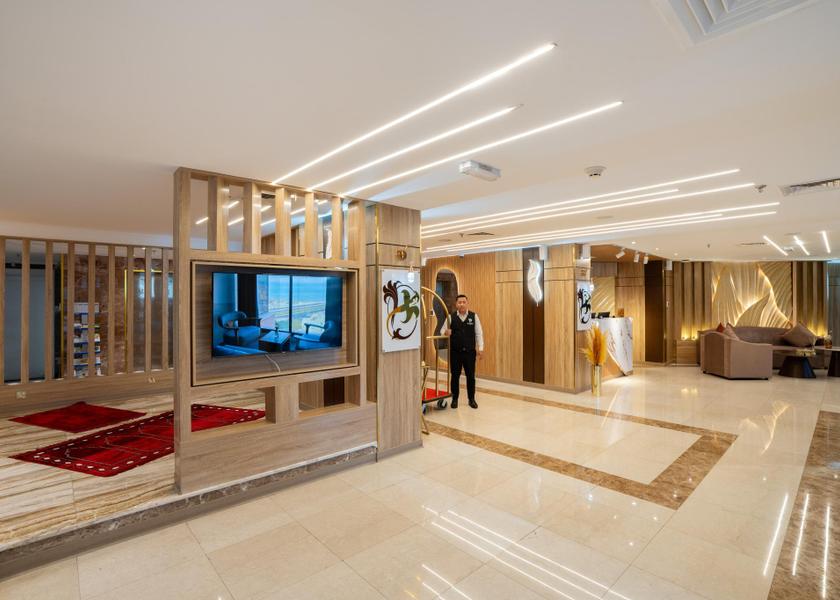  Kuwait City Interconnecting room(s) available