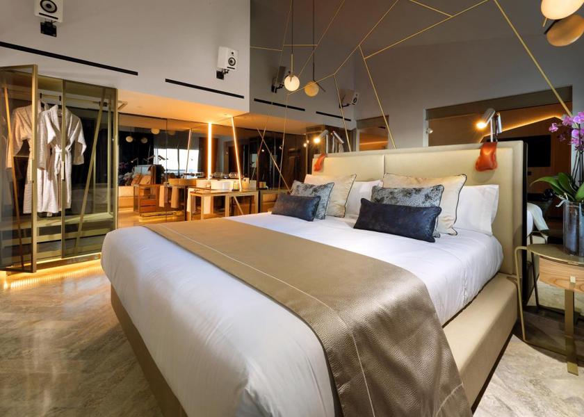 Balearic Islands Sant Josep de sa Talaia Suite - Entrance to Ushuaia Club Included