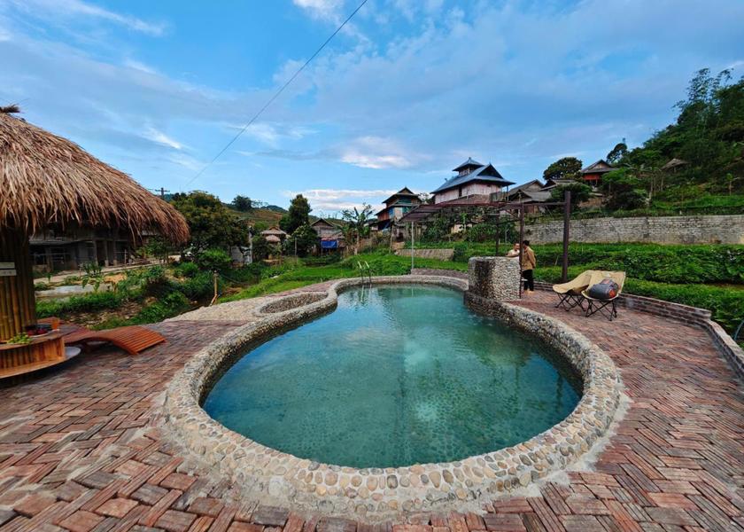 Phu Tho Province Mai Chau Swimming pool