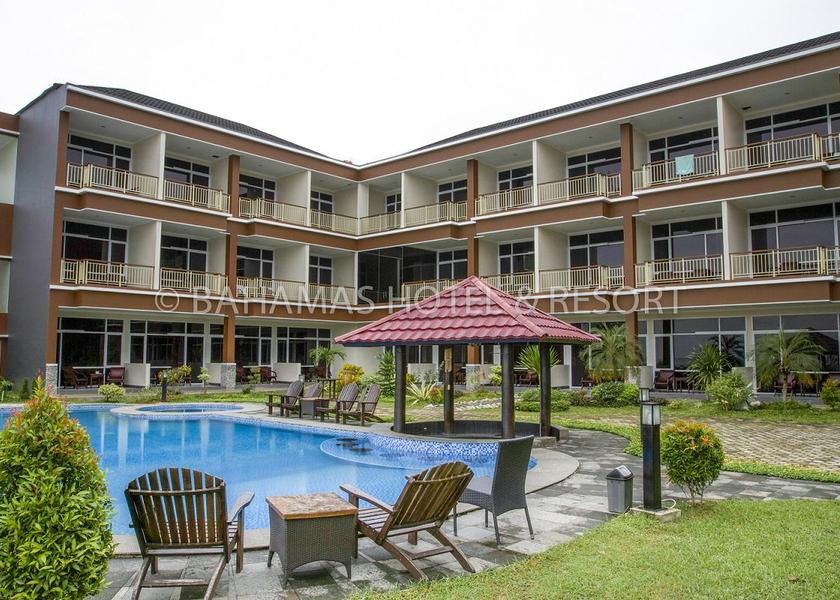 New Providence Island Nassau Exterior view