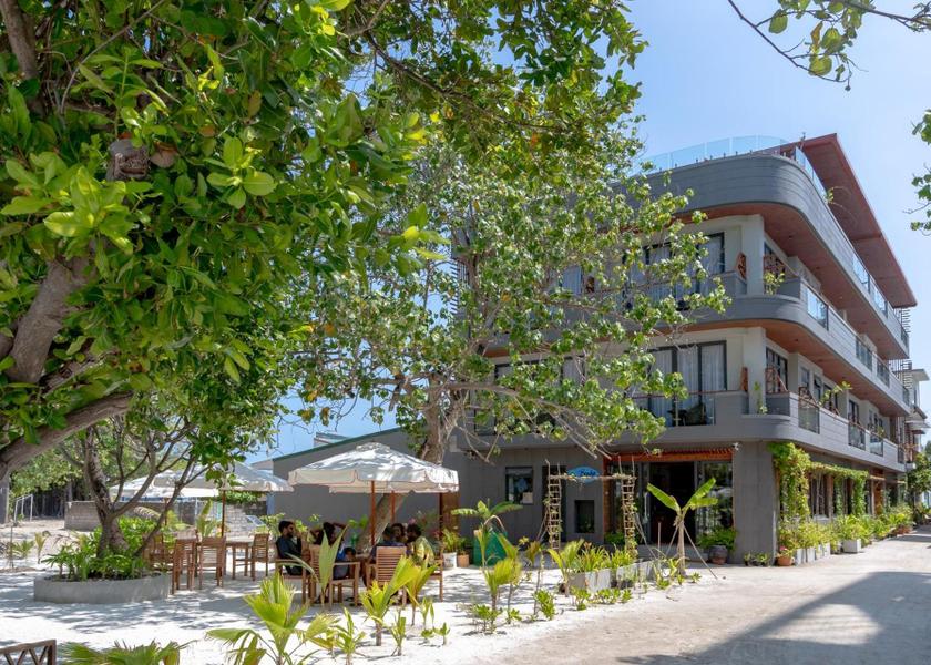Kaafu Atoll Gulhi Exterior view