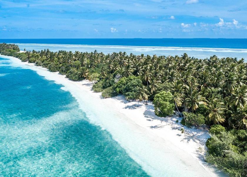 Baa Atoll Fehendhoo Surrounding environment