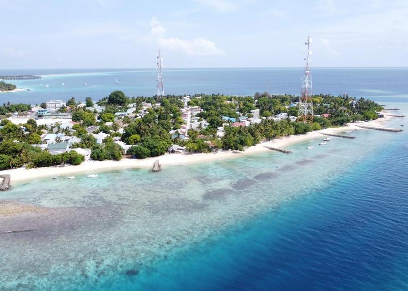 North Ari Atoll Rasdhoo Beach