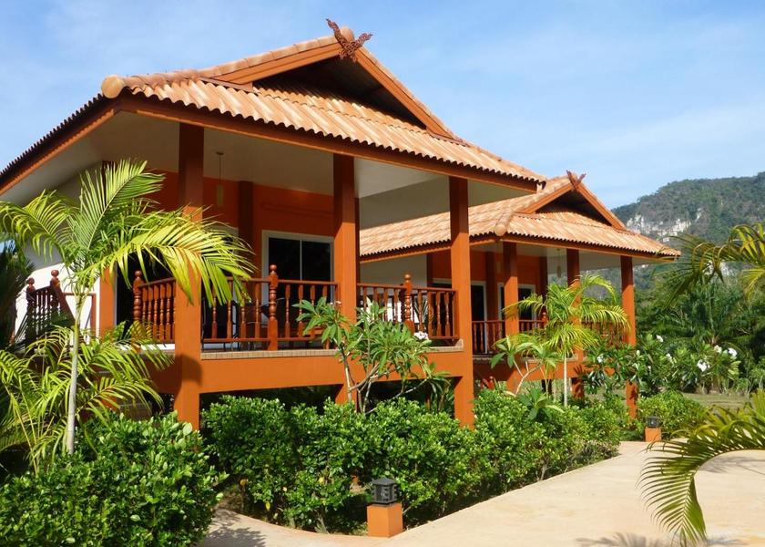 Surat Thani Province Phanom Exterior view
