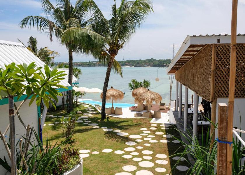 Bali Ceningan Island 