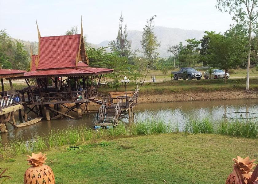 Ratchaburi Province Suan Phueng Surrounding environment