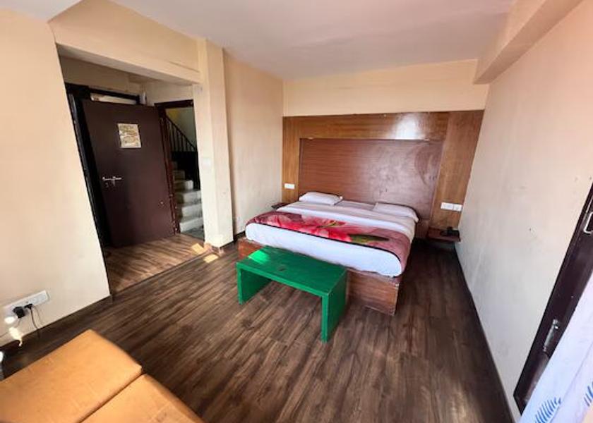 Himachal Pradesh Shimla Hotel Exterior