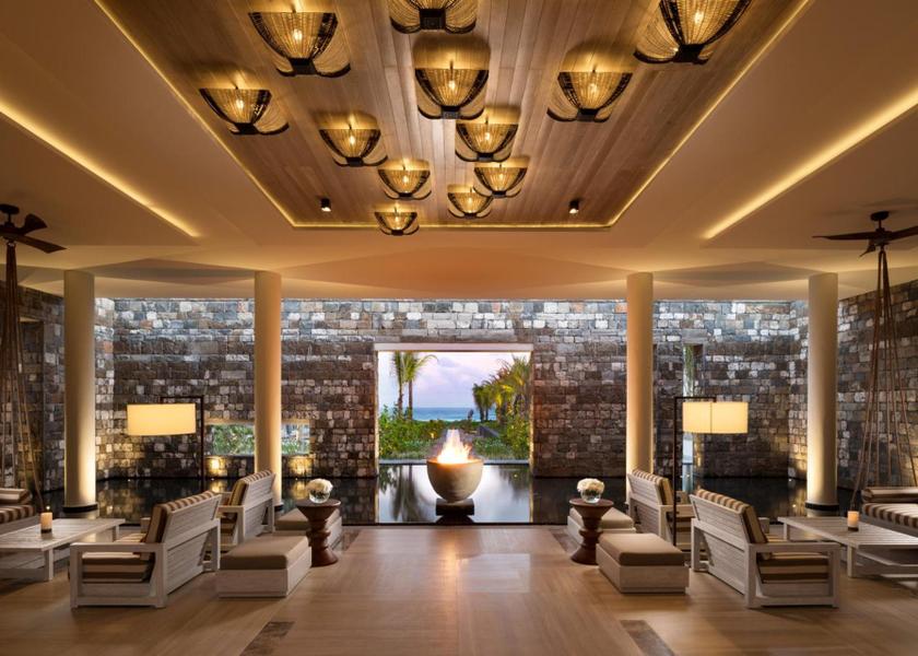 Grand Port Blue Bay Lobby